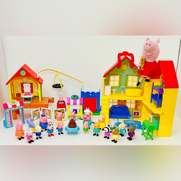 Peppa Pigs Birthday Party Playset - Picture 1 of 13